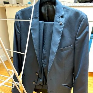 Zara Navy Full Suit 36R RARE Style! 31/32 pants!